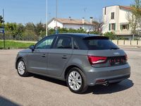Usata Audi A1 Sportback 82 CV (60 kW) 2018 Grigio daytona/tetto nero Utilitaria