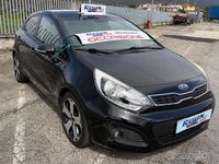 Usado Kia Rio Active 75 HP (55 kW) 2014 Preto Sedan