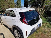 Gebraucht Toyota Aygo X Active 72 PS (52 kW) 2022 Weiß SUV