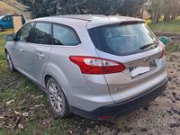 Usata Ford Focus 116 CV (85 kW) 2012 Grigio Station wagon