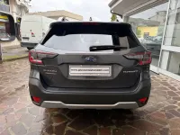 Usata Subaru Outback Premium 169 CV (124 kW) 2022 Grigio Station wagon