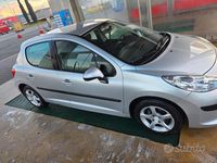 Usata Peugeot 207 70 CV (51 kW) 2007 Grigio Berlina