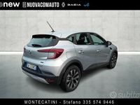 Usata Renault Captur Equilibre 145 CV (106 kW) 2024 Grigio SUV