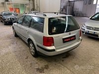 Usata VW Passat Trendline 150 CV (110 kW) 2002 Marrone Berlina