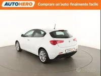 Usata Alfa Romeo Giulietta Super 120 CV (88 kW) 2018 Bianco Utilitaria