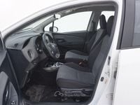 Usata Toyota Yaris 101 CV (74 kW) 2017 Bianco Berlina