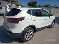 Usata Nissan Qashqai 110 CV (80 kW) 2018 Bianco SUV