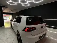 Usata VW Golf VII 105 CV (77 kW) 2014 Bianco Utilitaria