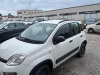Usata Fiat Panda 4x4 85 CV (62 kW) 2019 Bianco Utilitaria
