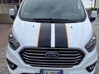 Usata Ford Tourneo 131 CV (96 kW) 2019 Bianco Monovolume