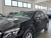 Begagnad Mercedes A180 Executive 122 HK (89 kW) 2015 Svart Sedan