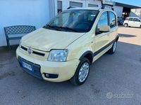 Usata Fiat Panda 4x4 59 CV (43 kW) 2010 Giallo Utilitaria
