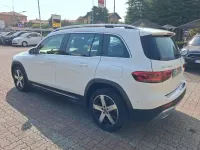 Usata Mercedes GLB200 150 CV (110 kW) 2021 Bianco ghiaccio SUV