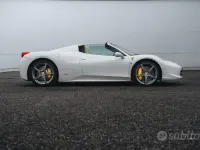 Usata Ferrari 458 566 CV (416 kW) 2013 Cabrio