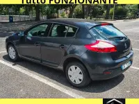 Usata Renault Mégane III Dynamique 90 CV (66 kW) 2009 Nero Berlina