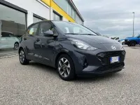Usata Hyundai i10 63 CV (46 kW) 2024 Grigio Utilitaria