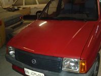 Usata Opel Corsa 45 CV (33 kW) 1987 Rosso Berlina