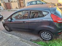 Usata Ford Fiesta 68 CV (50 kW) 2009 Grigio Berlina