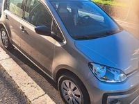 Begagnad VW up! 2017 Grå Halvkombi