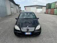 Usata Mercedes A180 Avantgarde 109 CV (80 kW) 2008 Nero Berlina
