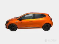 Käytetty Renault Clio V Esprit Alpine 91 HP (66 kW) 2025 Oranssi Sedan