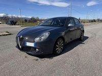 Usata Alfa Romeo Giulietta Super 120 CV (88 kW) 2018 Blu/azzurro Utilitaria