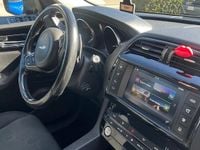 Usata Jaguar F-Pace Prestige 180 CV (132 kW) 2018 Nero SUV