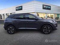 Usado Peugeot 2008 Allure 102 HP (75 kW) 2023 Cinzento SUV