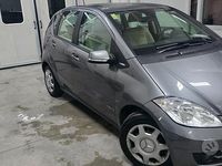 Usata Mercedes A150 Elegance 95 CV (69 kW) 2011 Grigio Berlina