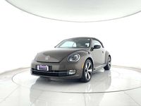 Usata VW Beetle Cabriolet Sportline 140 CV (102 kW) 2014 Marrone metallizzato Cabrio