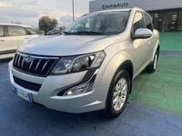 Usata Mahindra XUV500 140 CV (102 kW) 2019 Argento SUV