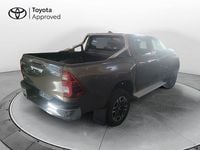 Usata Toyota HiLux Executive 150 CV (110 kW) 2023 Bronzo Pick-up