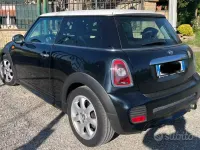Usata Mini Cooper D 109 CV (80 kW) 2008 Nero Utilitaria
