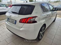 Usata Peugeot 308 Allure 120 CV (88 kW) 2017 Bianco Berlina
