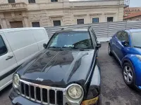 Usata Jeep Cherokee 143 CV (105 kW) 2005 Nero SUV