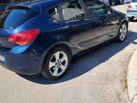 Usata Opel Astra 115 CV (84 kW) 2010 Blu Berlina