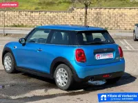 Usata Mini ONE 75 CV (55 kW) 2019 Blu/azzurro Utilitaria