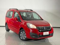 Usata Peugeot Partner Tepee Outdoor 99 CV (72 kW) 2015 Rosso Monovolume