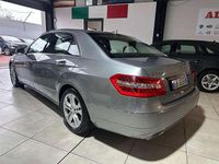 Usata Mercedes E500 Avantgarde 387 CV (284 kW) 2010 Grigio Berlina
