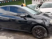 Usata Fiat Punto Lounge 75 CV (55 kW) 2014 Nero Utilitaria