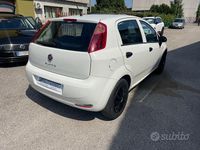 Usata Fiat Punto Street 69 CV (50 kW) 2016 Bianco Berlina