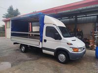 Usata Iveco Daily 86 CV (63 kW) 2001 Bianco Furgone