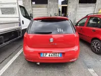 Usata Fiat Grande Punto 85 CV (62 kW) 2012 Rosso Utilitaria