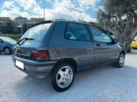 Usata Renault Clio 78 CV (57 kW) 1994 Grigio Utilitaria