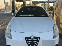 Usata Alfa Romeo Giulietta 105 CV (77 kW) 2012 Bianco Utilitaria
