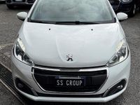 Usata Peugeot 208 Allure 81 CV (59 kW) 2016 Bianco Utilitaria