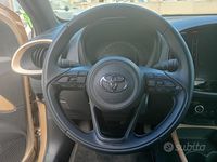 Usata Toyota Aygo X Trend 72 CV (52 kW) 2025 Giallo SUV