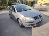 Usata VW Polo Comfortline 69 CV (50 kW) 2008 Grigio Utilitaria