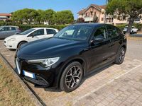 Begagnad Alfa Romeo Stelvio 150 HK (110 kW) 2020 Svart SUV