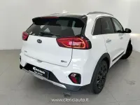 Usata Kia Niro Style 141 CV (103 kW) 2021 Bianco SUV